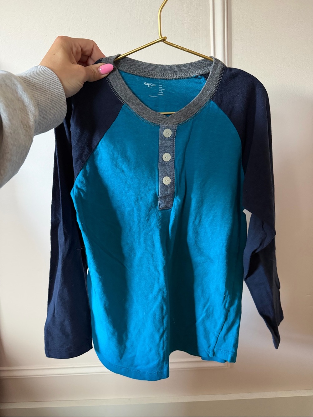 💫 3 for $20 !! GAP kids long sleeve henley top